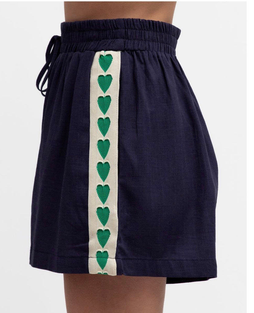 SCOUT SHORTS NAVY GREEN HEART