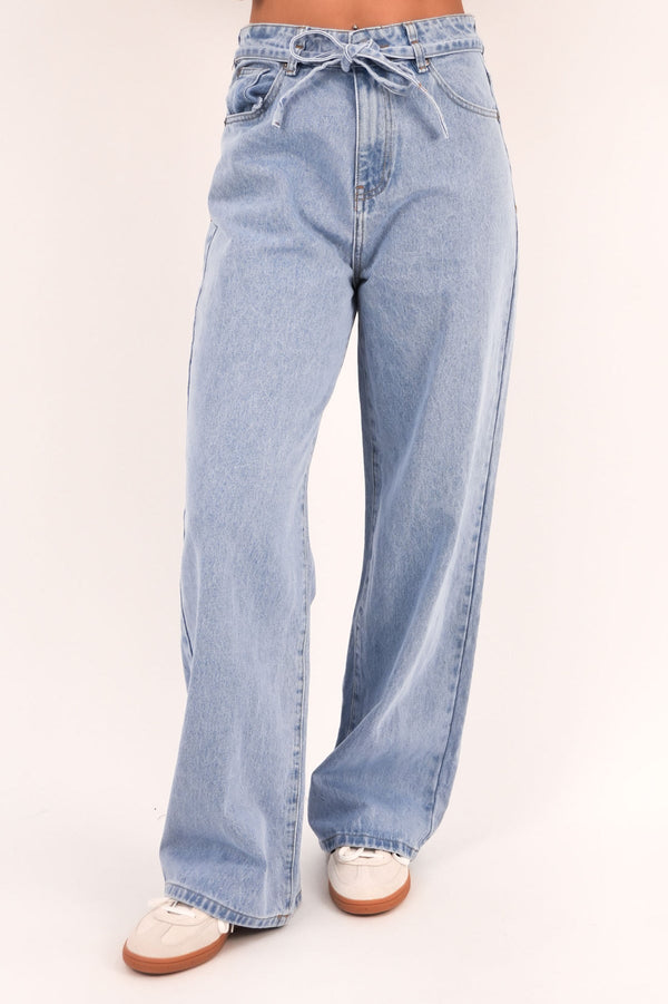 GIA HIGH RISE BAGGY JEAN LIGHT BLUE