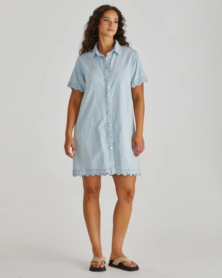 Vale Scalloped Denim Dress - Bleach