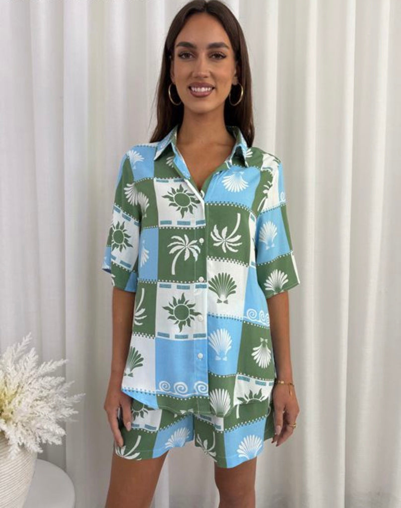 ARCADIA SHORT AND SHIRT SET
